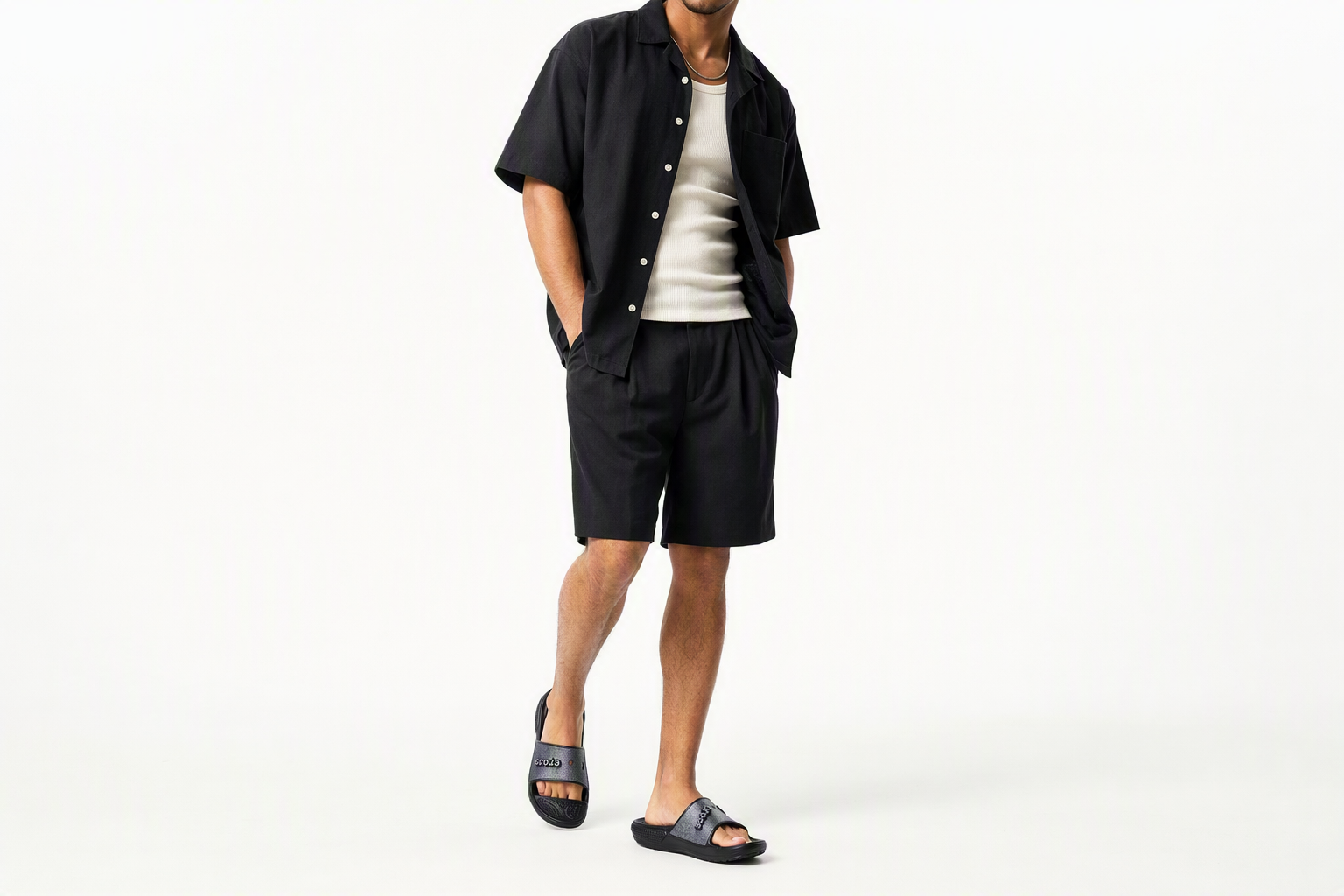Order Crocs 经典闪亮 II 凉鞋 '黑色' 207769-001