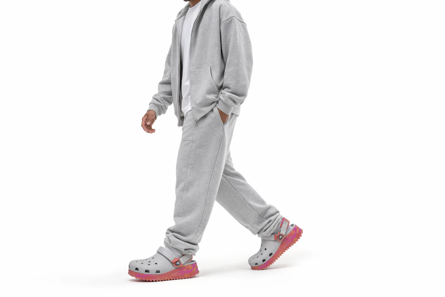 Crocs卡駱馳 套腳 洞洞鞋 男女同款 灰粉 Order Crocs卡駱馳 套腳 洞洞鞋 男女同款 灰粉