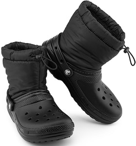 크록스 클래식 네오 퍼 부츠 (블랙) 206630-060 Shop 크록스 클래식 네오 퍼 부츠 (블랙) 206630-060