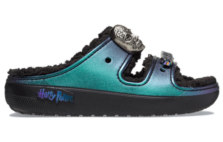 Order 크록스 클래식 라인드 샌들 다크 아츠 (Crocs 클래식 샌들 다크 아츠) 209250