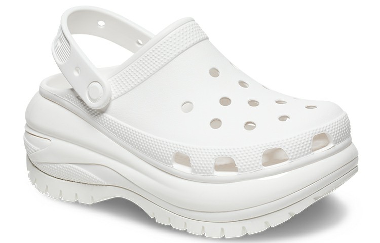 Lookbook Crocs Classic Mega Crush Zoccoli ''Bianchi'' 207988-100