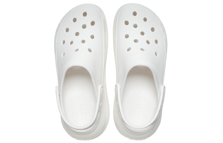Shop Crocs Classic Mega Crush Zoccoli ''Bianchi'' 207988-100