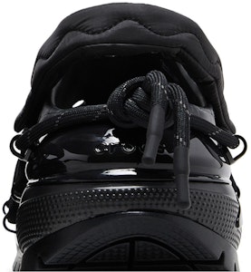 Crocs经典Mega Crush木屐Rauw Alejandro黑色款 210486-001 Sizing Crocs经典Mega Crush木屐Rauw Alejandro黑色款 210486-001