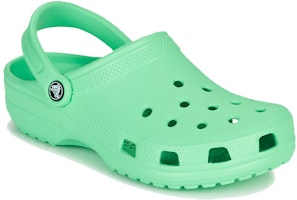 Crocs Classic Sandal Olahraga Hijau Tumit Datar Outdoor 10001-3U3 Lookbook Crocs Classic Sandal Olahraga Hijau Tumit Datar Outdoor 10001-3U3