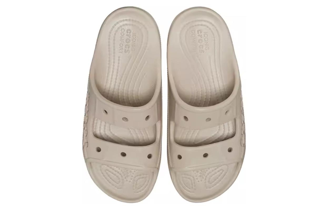 Lookbook Crocs 经典一脚蹬“男女舒适耐用” 207627-2V3