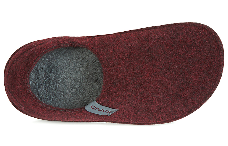 Lookbook Crocs Classic Slipper Soft Sole Shoe Unisex Red 205837-60V