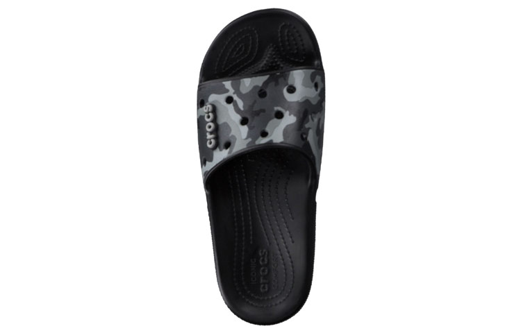 Lookbook Selipar Crocs Klasik Penyamaran Hitam Uniseks 207280-001