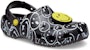 Crocs Klasik Smiley World 'Hitam Putih' Selipar. 207971-0C4