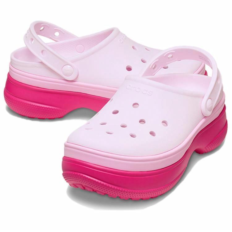 Lookbook Crocs Classic Stacked Clog 'Dragon Fruit' 211355-6ZQ