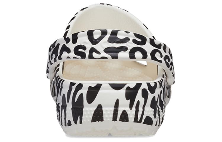 Shop クロックス クラシック 変形ロゴ 白黒 210805-100