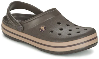 Lookbook Crocs Crocband 簡約沙灘洞洞運動涼鞋 棕色