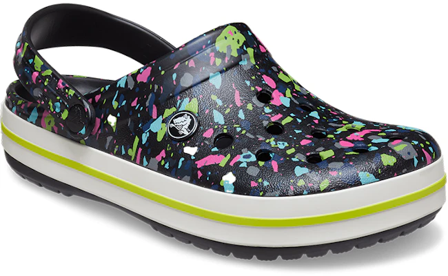Sandal Kasual Uniseks Crocs Crocband 'Hitam' 207776-0C4 Lookbook Sandal Kasual Uniseks Crocs Crocband 'Hitam' 207776-0C4