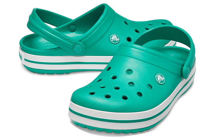 Shop Crocs Crocband 轻便耐磨男女绿色凉鞋 11016-3TL