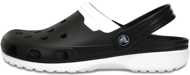 crocs-duet-outdoor-beach-black-11001-001