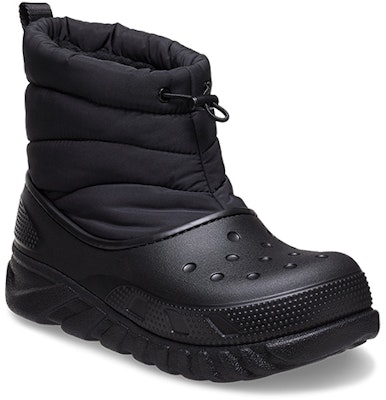 Crocs卡駱馳 螺旋暖靴 短筒 雪地靴 男女同款 黑色 Lookbook Crocs卡駱馳 螺旋暖靴 短筒 雪地靴 男女同款 黑色