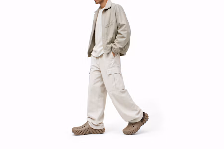 Order Crocs Echo 洞洞鞋 '拿铁' 207937-2Q9