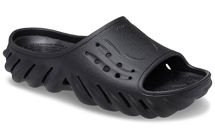 Shop Crocs卡駱馳 波波一字 運動拖鞋 男女同款 黑色