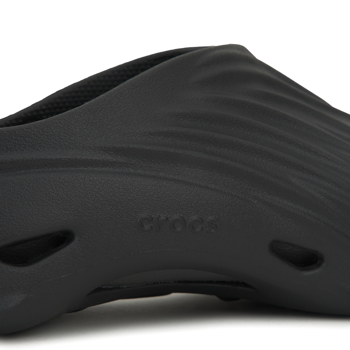 Cheap Crocs Echo Wave 'Black' 210521-060