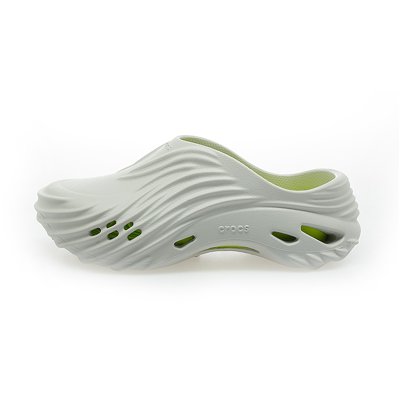 Crocs Echo Wave ATM Sneakers Plain gray surface 210521-1FT