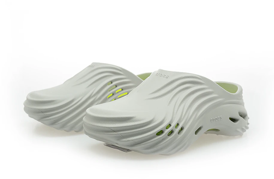 Crocs Echo Wave ATM 运动鞋 简约灰色款 210521-1FT Lookbook Crocs Echo Wave ATM 运动鞋 简约灰色款 210521-1FT