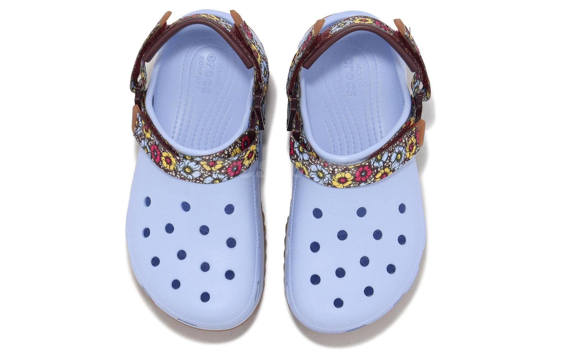 Lookbook Crocs Hiker Retro Bunga Clog 'Biru' 208956-4NT