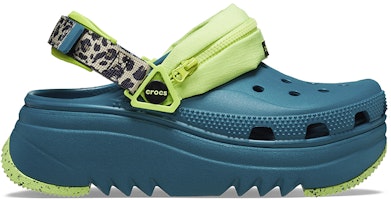 Crocs卡駱馳 經典Hiker Xscape 印花 運動涼鞋 男女同款 藍綠 Lookbook Crocs卡駱馳 經典Hiker Xscape 印花 運動涼鞋 男女同款 藍綠