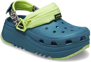 Crocs卡駱馳 經典Hiker Xscape 印花 運動涼鞋 男女同款 藍綠 Shop Crocs卡駱馳 經典Hiker Xscape 印花 運動涼鞋 男女同款 藍綠