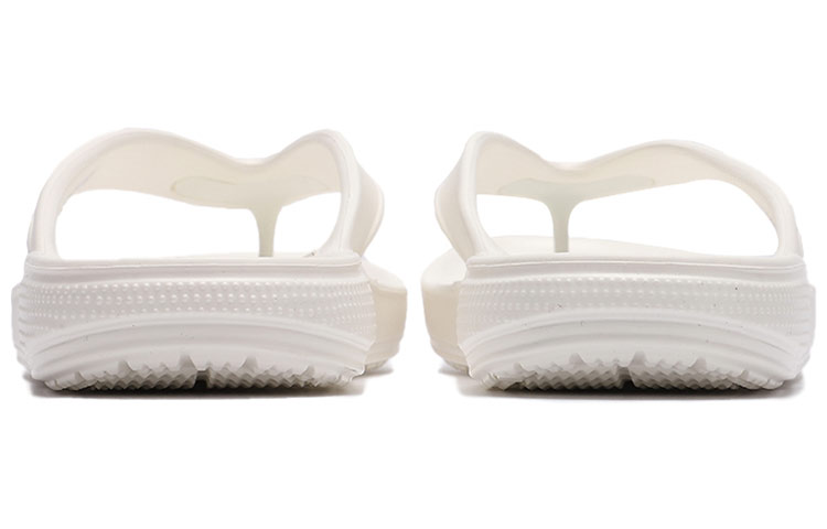 Lookbook クロックス Kadee サマービーチサンダル (白/ユニセックス) 206119-100