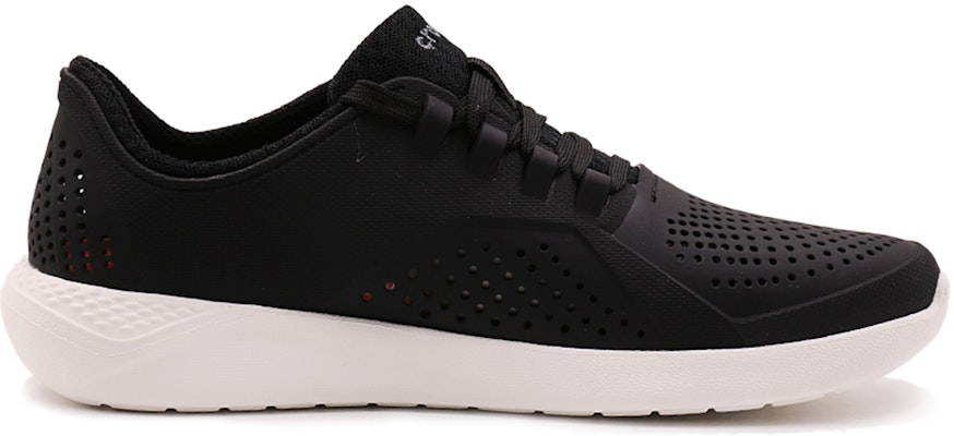 Sepatu Santai Crocs LiteRide Hitam 204967-066 Order Sepatu Santai Crocs LiteRide Hitam 204967-066