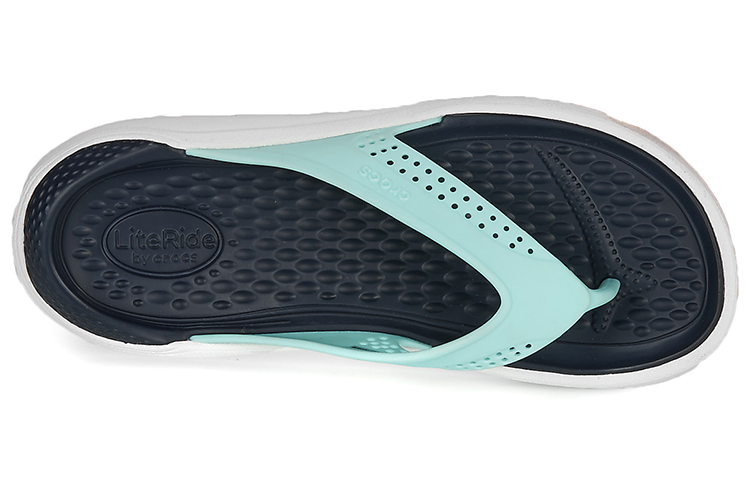 Lookbook Crocs LiteRide Beach Cozy Scarpa Unisex Blu 205182-4KP