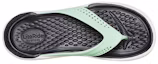 Shop Crocs LiteRide Strand Flip-Flops Minzgrün 205182-3TP