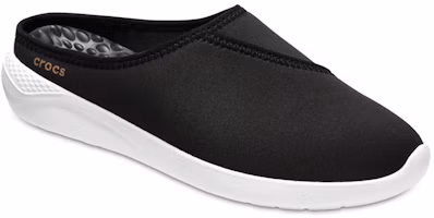 Shop Crocs 卡駱馳 LiteRide 休閒拖鞋 黑