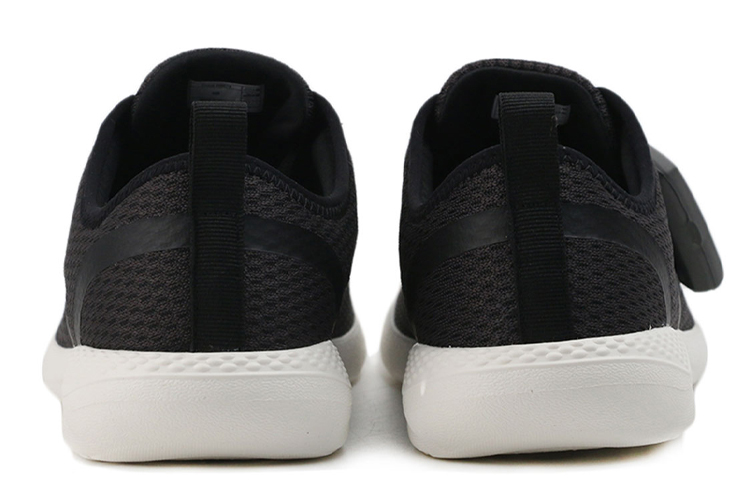 Lookbook Crocs LiteRide Basses Noires 205678-066