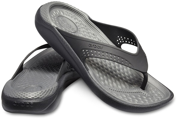 Crocs LiteRide 戶外沙灘 人字運動拖鞋 深灰 Shop Crocs LiteRide 戶外沙灘 人字運動拖鞋 深灰