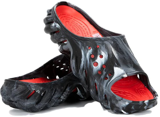 Crocs卡駱馳 舒適百搭 洞洞鞋 男款 黑色 Shop Crocs卡駱馳 舒適百搭 洞洞鞋 男款 黑色