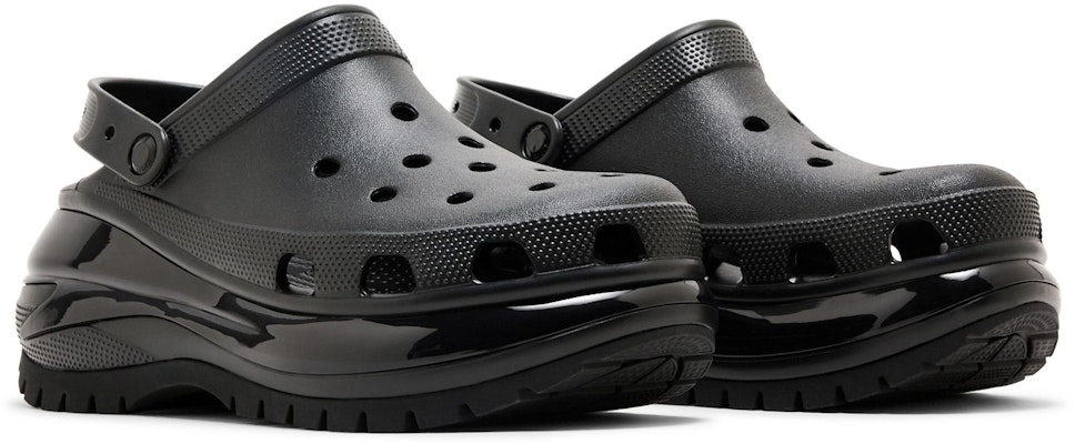 Crocs Mega Crush Clog 'Hitam' 207988-001 2