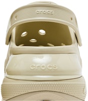 クロックス メガクラッシュ クロッグ (ホワイト) 207988-2Y2 Sizing クロックス メガクラッシュ クロッグ (ホワイト) 207988-2Y2