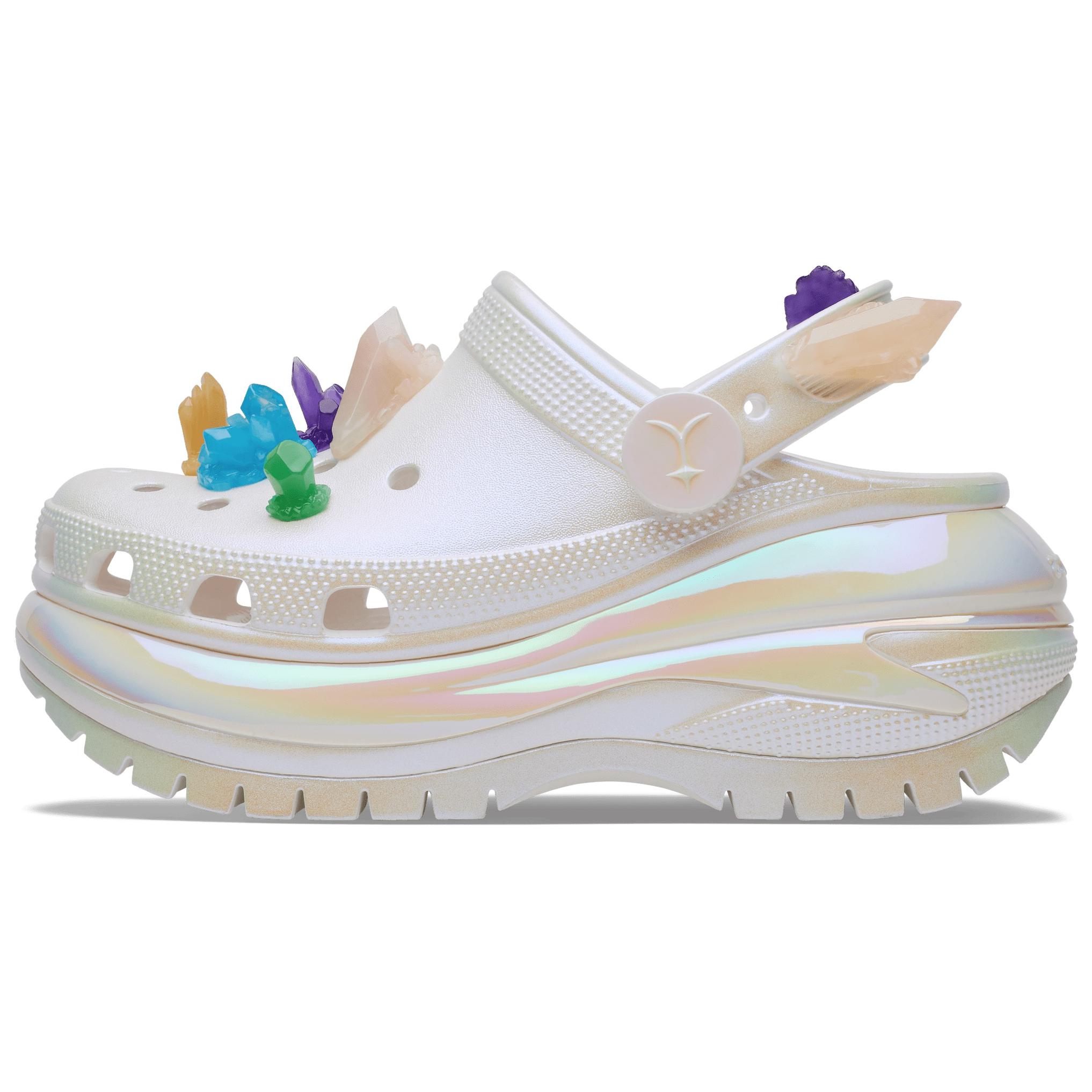 Crocs Mega Crush Clog Beige Breathable Comfortable Outdoor Shoes EVA. 209516-90H