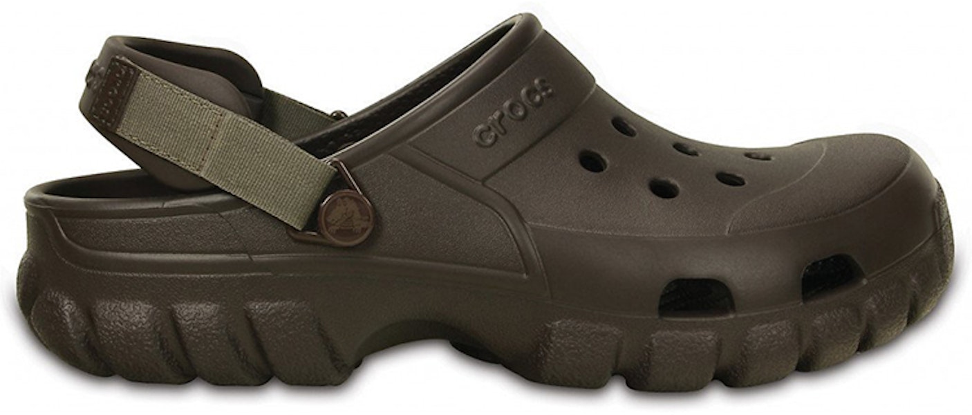 Crocs卡駱馳 簡約耐磨舒適洞洞運動涼鞋 男女同款 棕 Lookbook Crocs卡駱馳 簡約耐磨舒適洞洞運動涼鞋 男女同款 棕