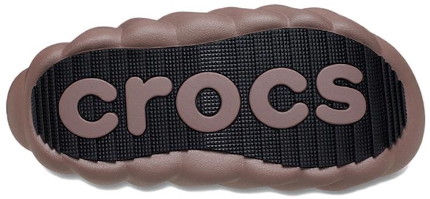 Crocs Overpuff Shorty 'Truffle' 210668-0LF Sizing Crocs Overpuff Shorty 'Truffle' 210668-0LF