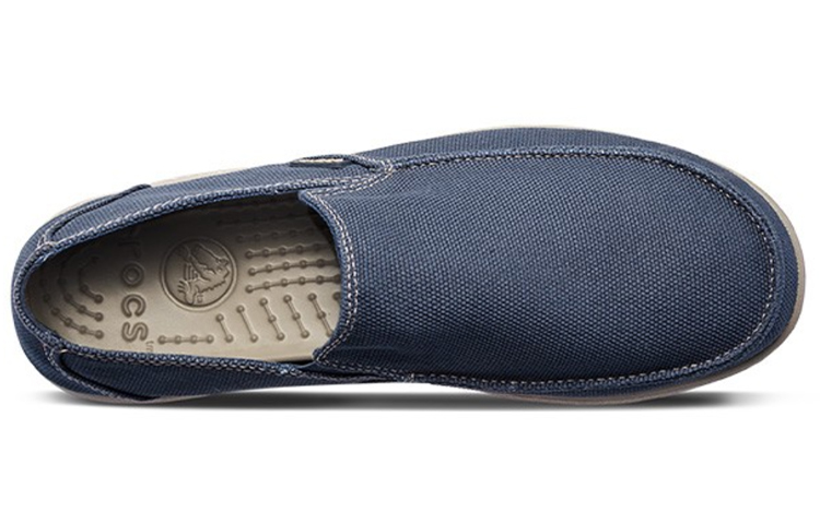 Shop Crocs Santa Cruz 防滑透氣運動休閒鞋 深藍