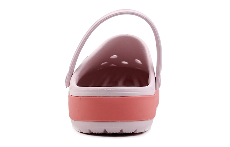 Shop Crocs运动凉鞋“粉色” 205568-6PR