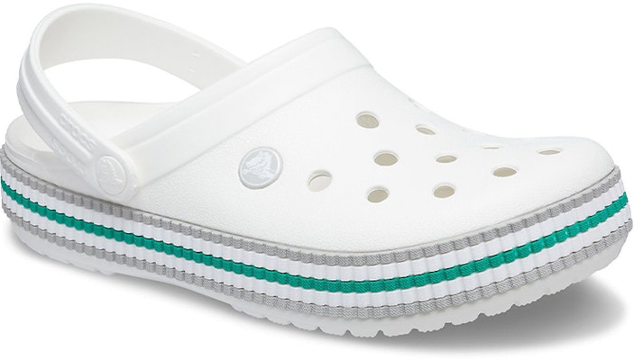 Crocs Sports Fashion Beach White Sandals 206829-100 Lookbook Crocs Sports Fashion Beach White Sandals 206829-100