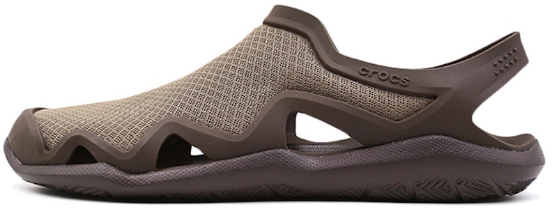 クロックス スウィフトウォーター サンダル (エスプレッソ) 205701-23J Buy クロックス スウィフトウォーター サンダル (エスプレッソ) 205701-23J