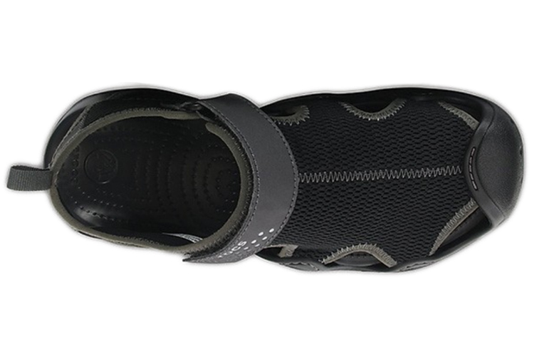 Shop Crocs Swiftwater 凉鞋‘黑色浅灰’ 203967-02S