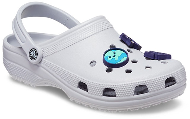 王者榮耀 x Crocs卡駱馳 Classic Clog 聯名款運動涼鞋 男女同款 數碼灰 星空夢想 魯班七號精英版 Lookbook 王者榮耀 x Crocs卡駱馳 Classic Clog 聯名款運動涼鞋 男女同款 數碼灰 星空夢想 魯班七號精英版