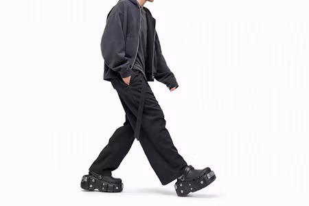 Order Crocs x Balenciaga HardCrocs Sandal 'Black' 687397W1S8N1081-/-687398W1S8N1081