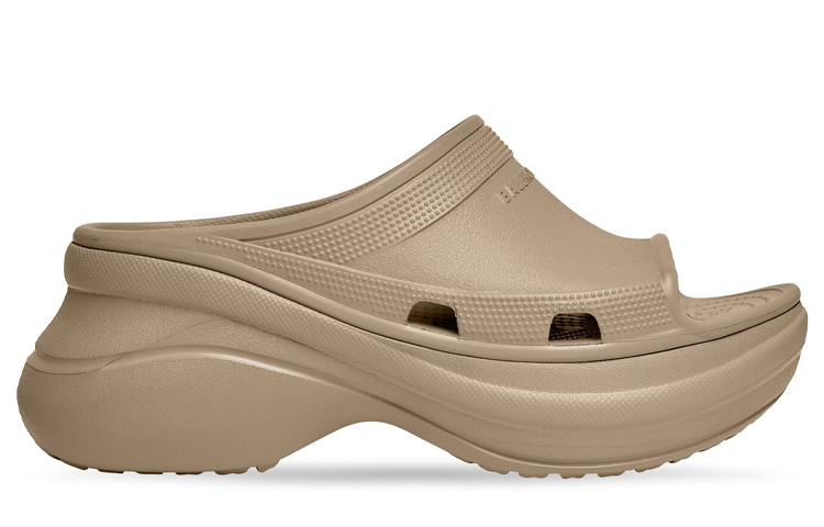 Lookbook Crocs x Balenciaga 游泳拖鞋「米色」677386-W1S8E-2500