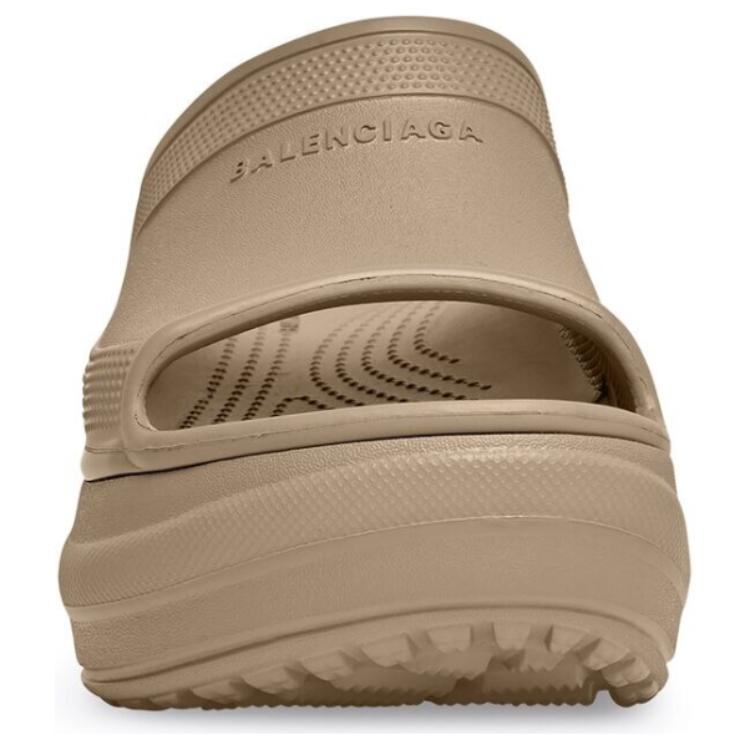 Purchase Crocs x Balenciaga 游泳拖鞋「米色」677386-W1S8E-2500