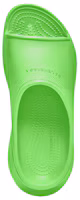 Lookbook Balenciaga 巴黎世家 Pool Crocs 套著拖鞋 綠色